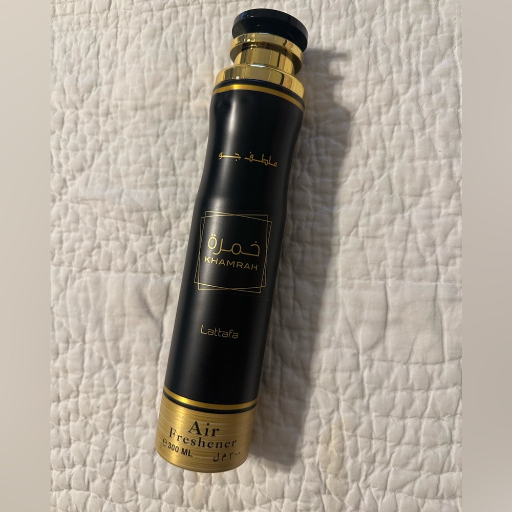 Lattafa Black and Gold Air Freshener